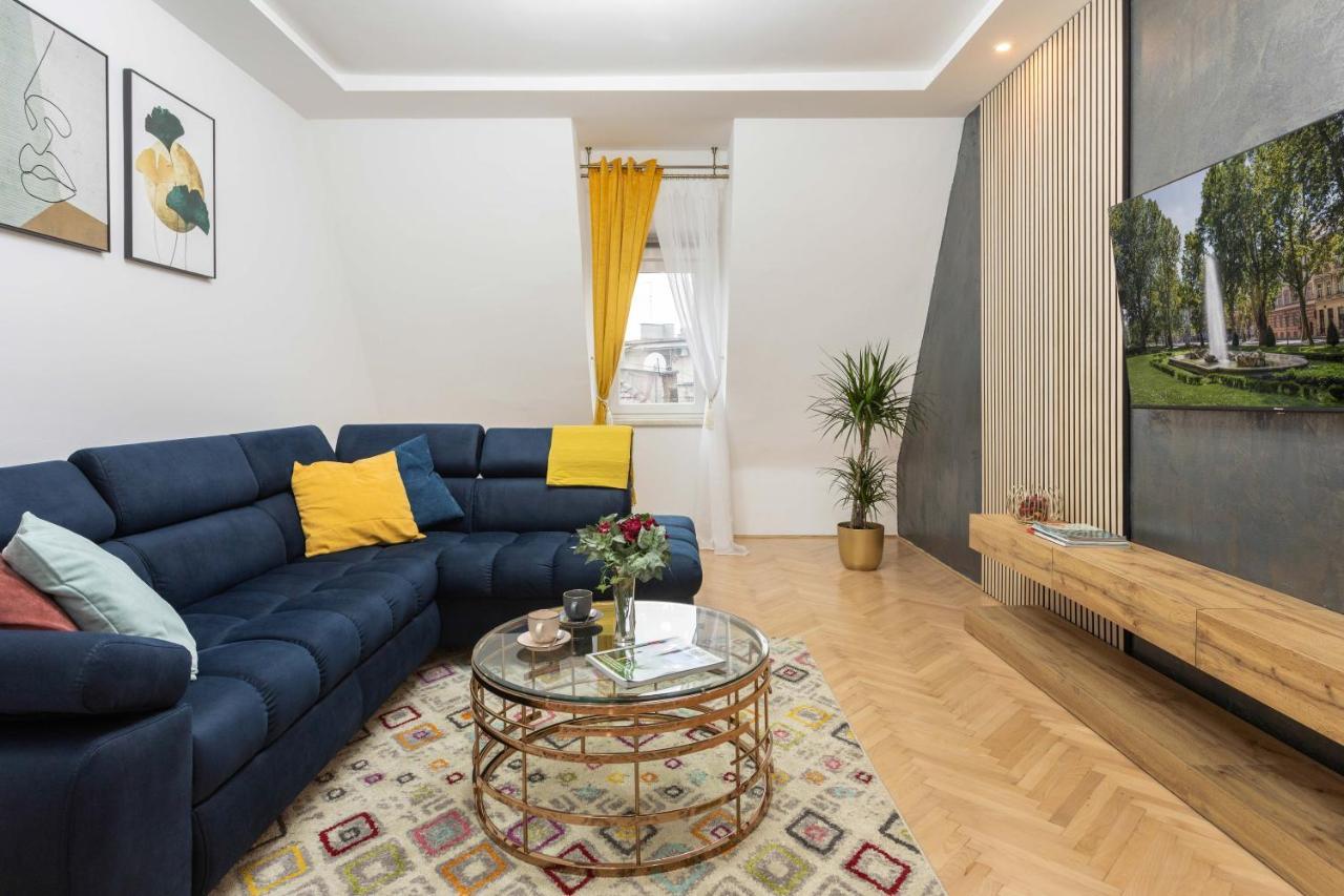 Design 1Bdr Loft Near Kvaternik Square Apartamento Zagreb Exterior foto